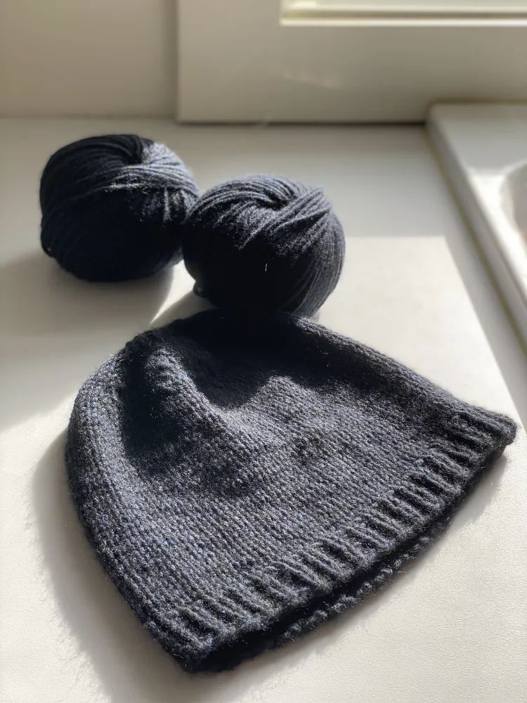 Bespoke Basic Beanie - HAND-KNIT