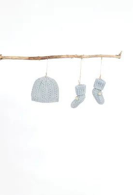 Cable Hat & Matching Booties Pattern