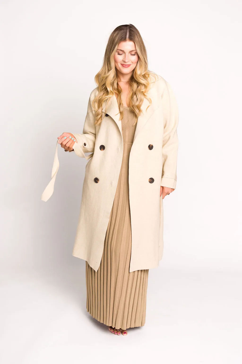Cadenza Cashmere-Blend Peacoat in Oatmeal *LUXURY ITEM*