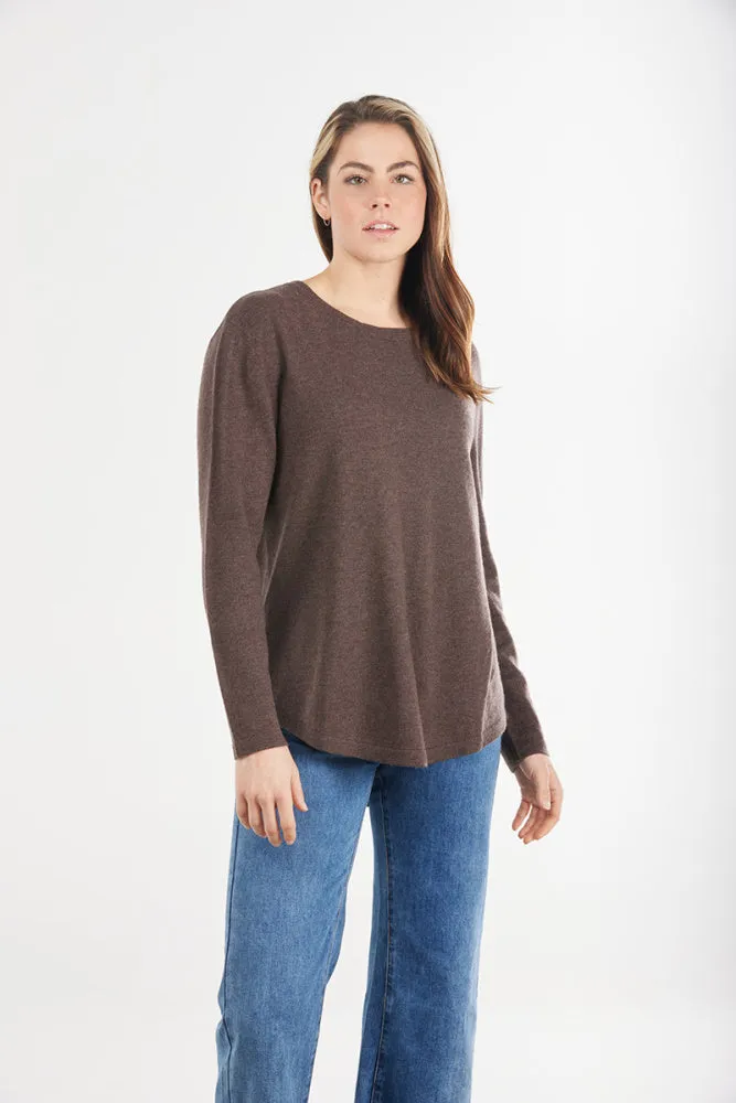 CREW NECK PULLOVER WITH PLEAT DOWN CENTRE BACK