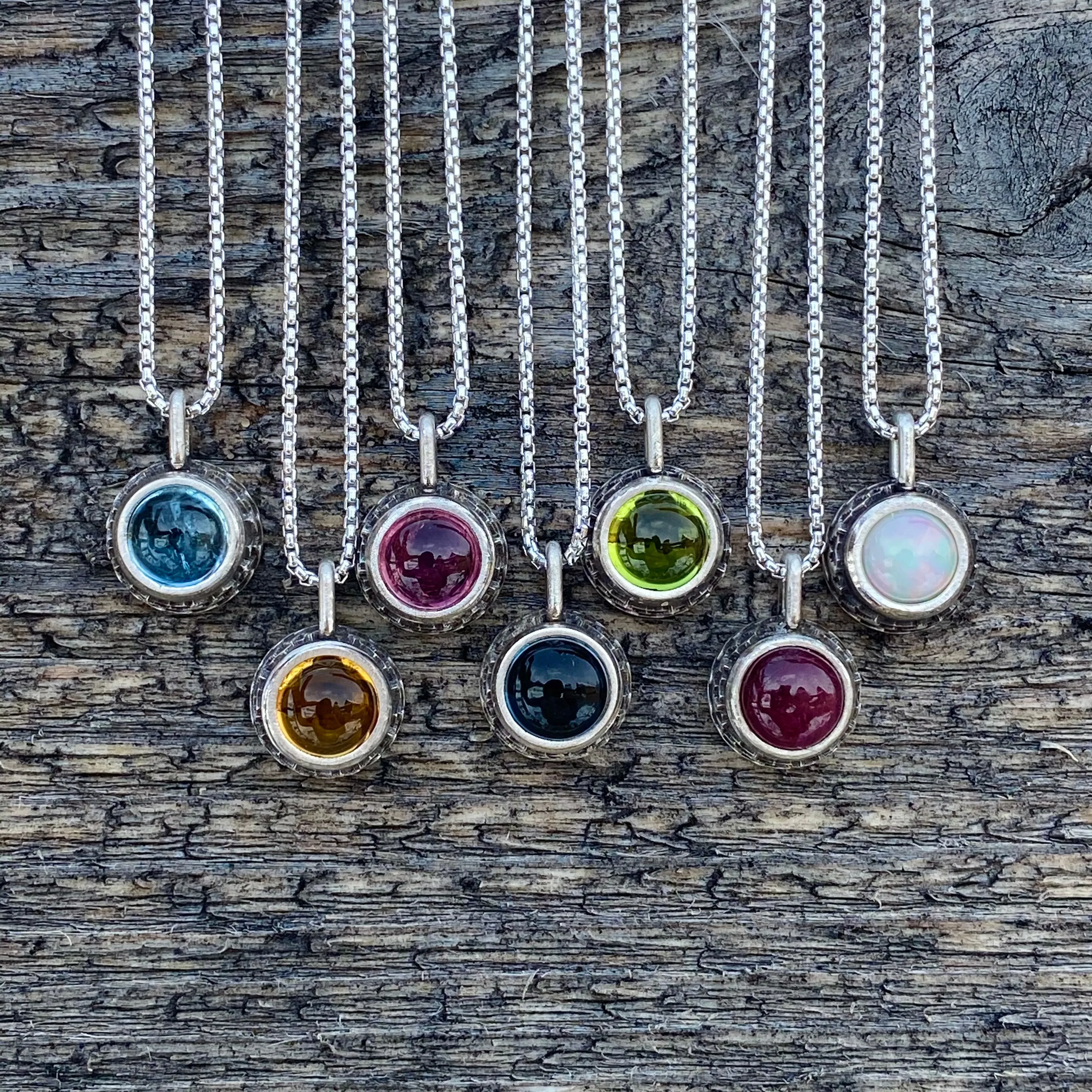 Get Amongst It Necklace
