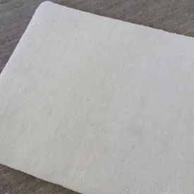 Hand-tufted Organic Cotton in natural
