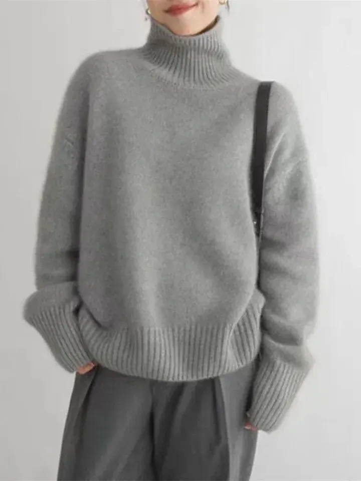 Liv | Refined Turtleneck Sweater