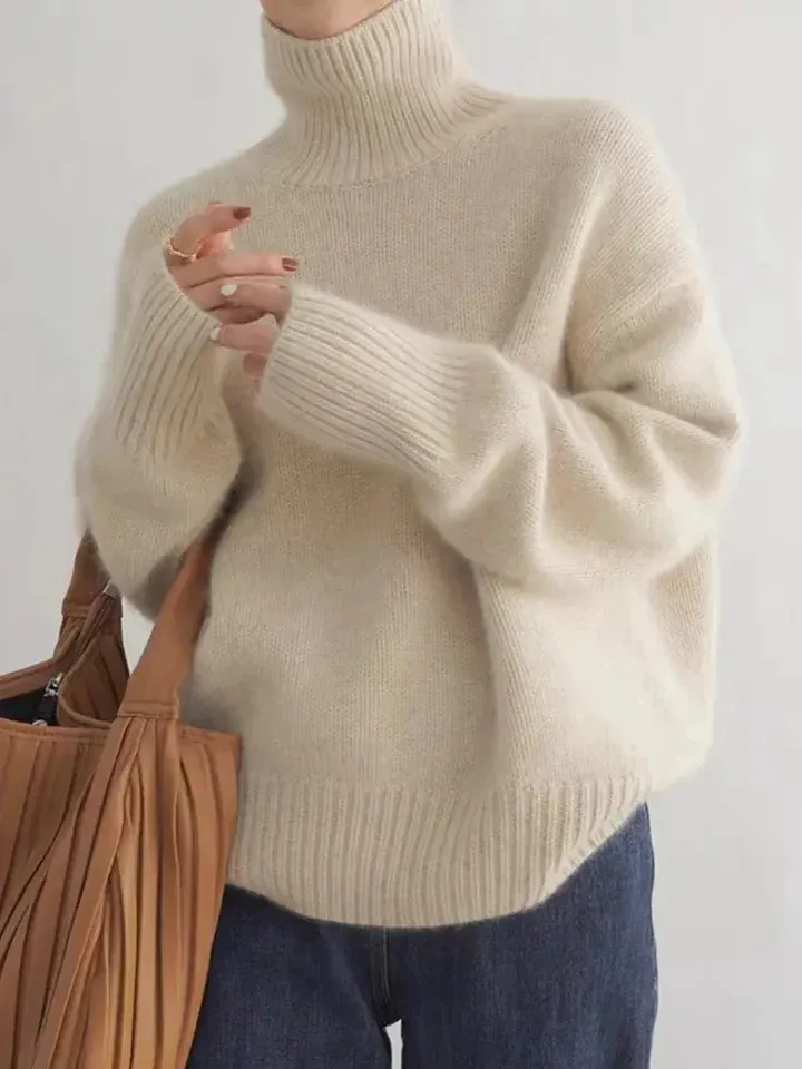 Liv | Refined Turtleneck Sweater