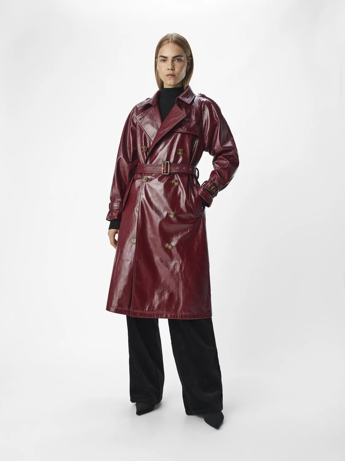 OBJERIKA Trenchcoat - Cabernet