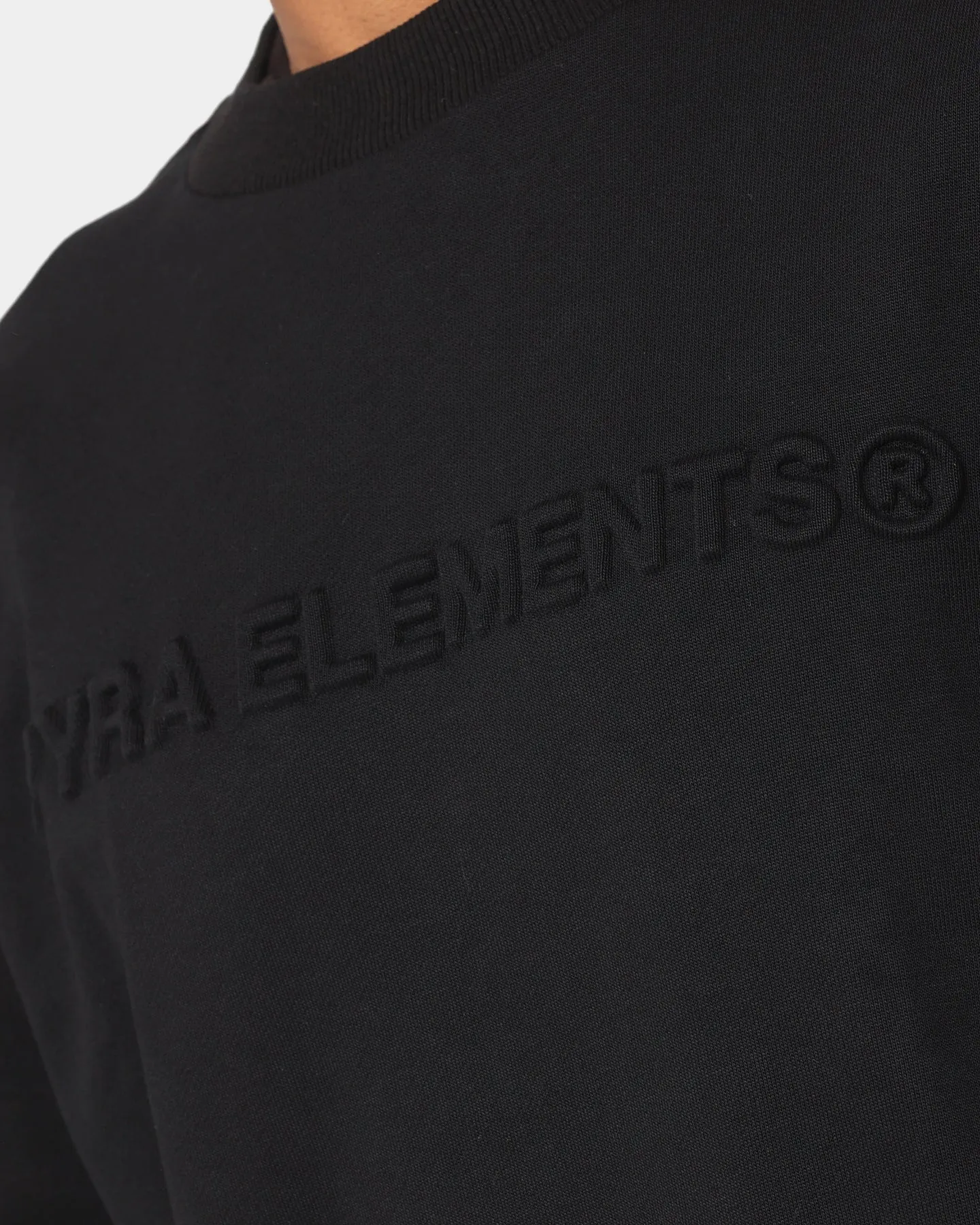 PYRA Elements Crewneck Black