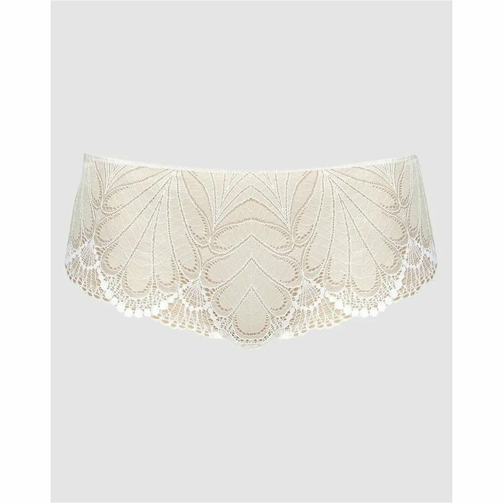 Refined Glamour Shorty