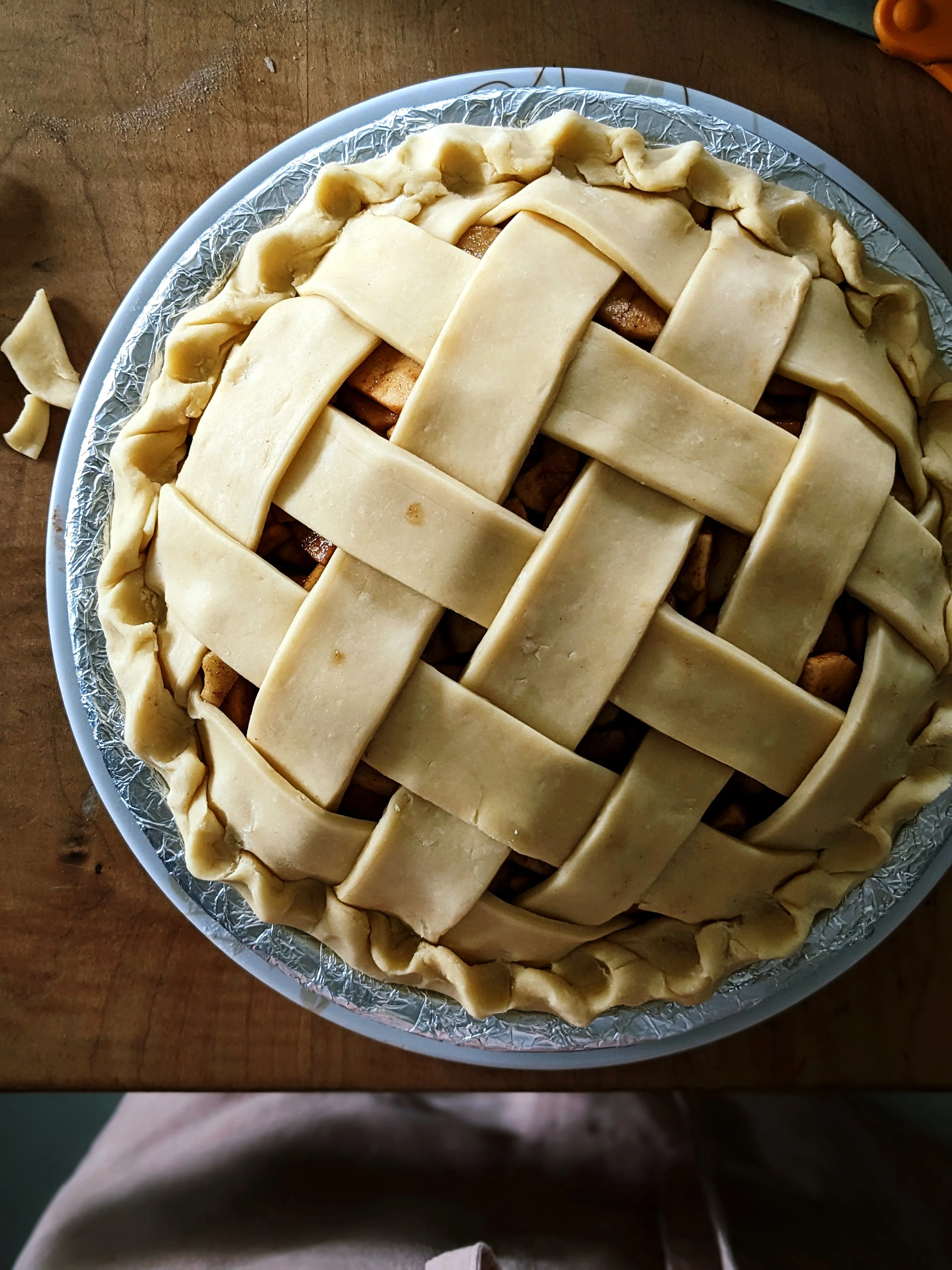 Salted Jaggery Caramel Apple Pie (eggless)