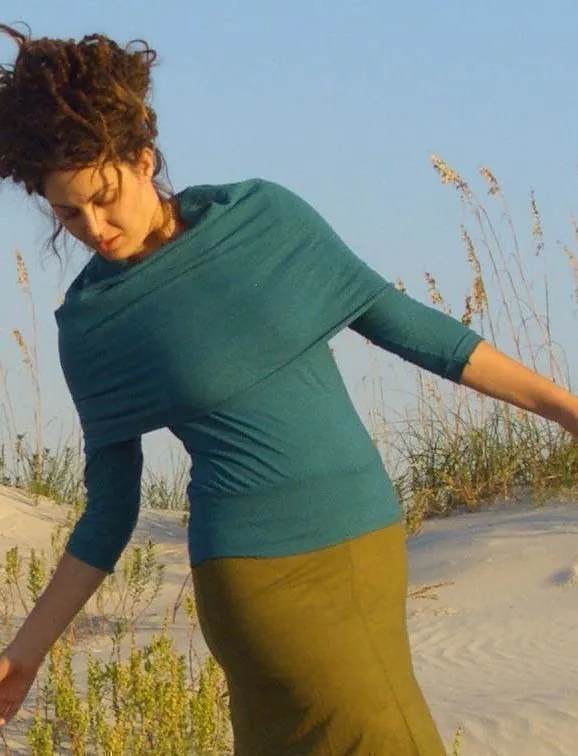 Super Cowl Simplicity Folded Band Shirt