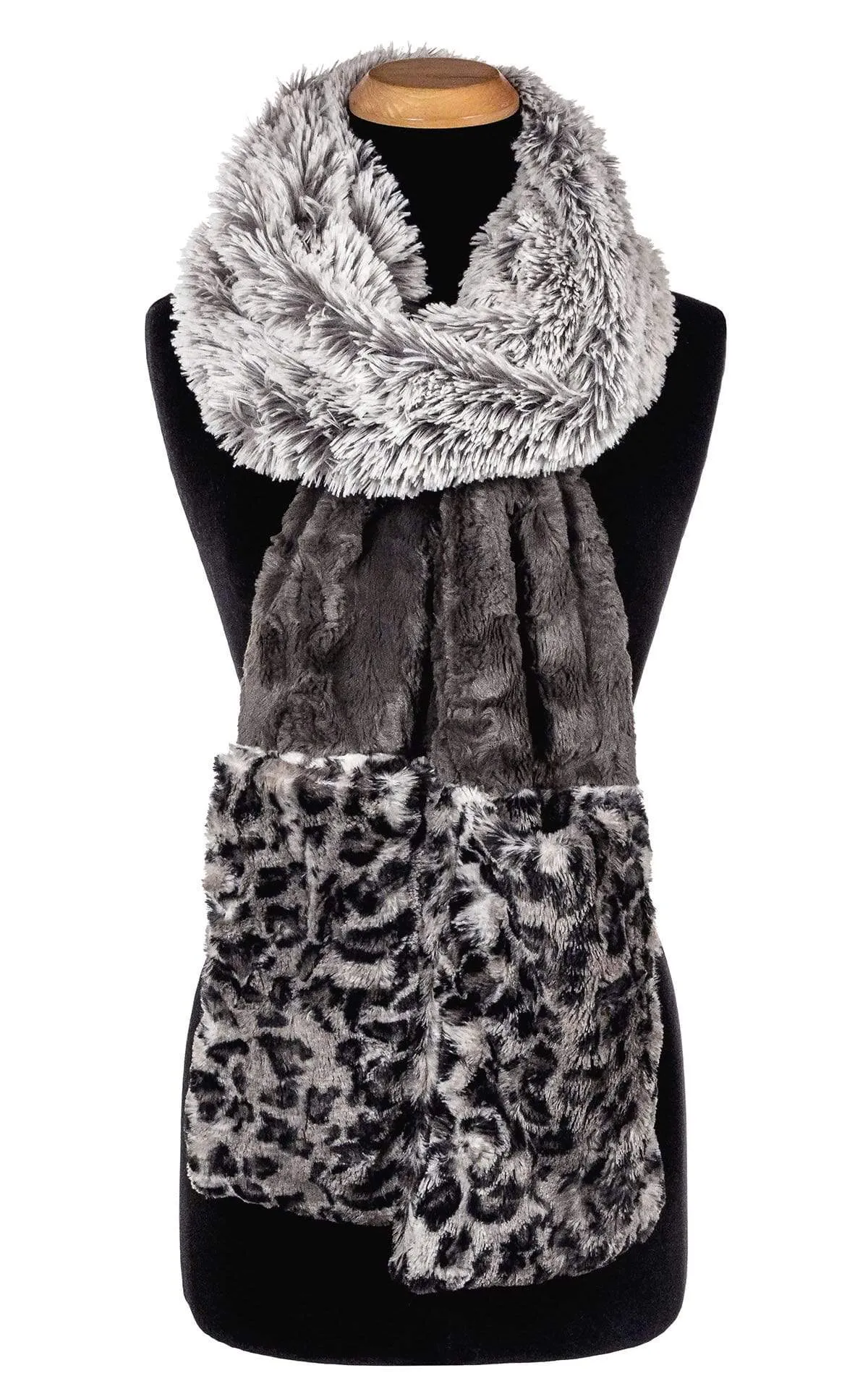 Tri-Color Scarf - Pearl Fox / Cuddly Gray / Savannah Cat in Gray